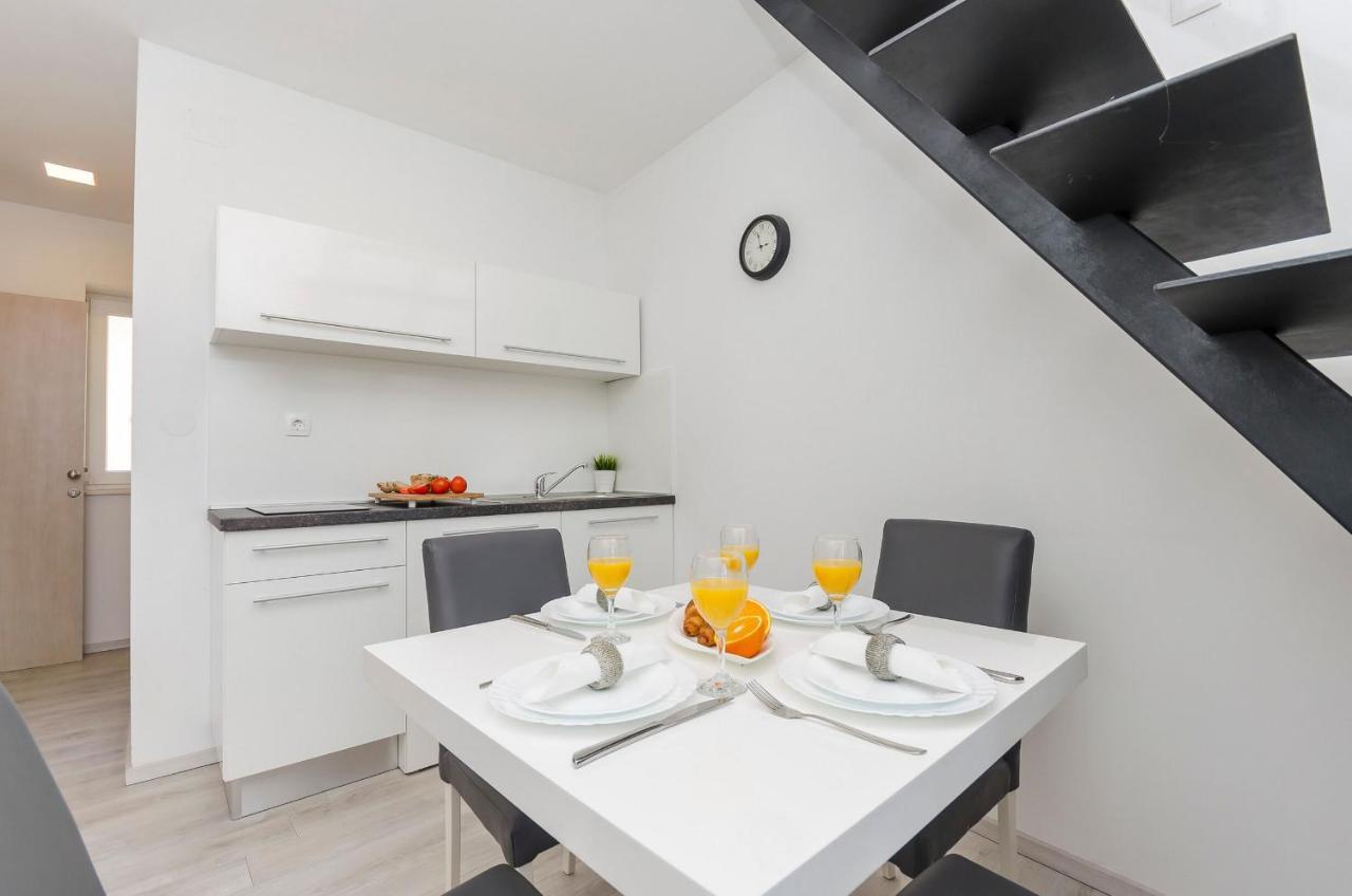 Apartments And Rooms Adriatic Suites Szybenik Zewnętrze zdjęcie